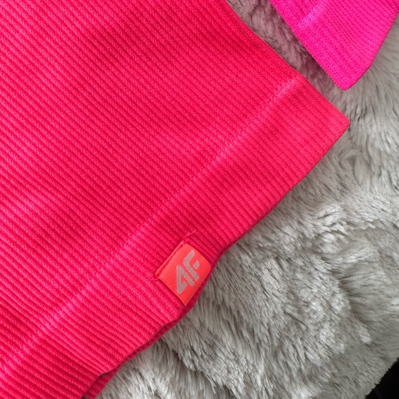 SET of 2 tops 4F Neon Tops shirt Size S/M - Picture 4 of 6
